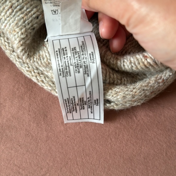 Madewell Wool Blend Beanie with Pom-Pom in Ashen Sand - Picture 4 of 4